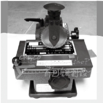 金屬銘牌打標機/砸號機-型號:MP1(垂拍式簡單型手動銘牌鋼印機)